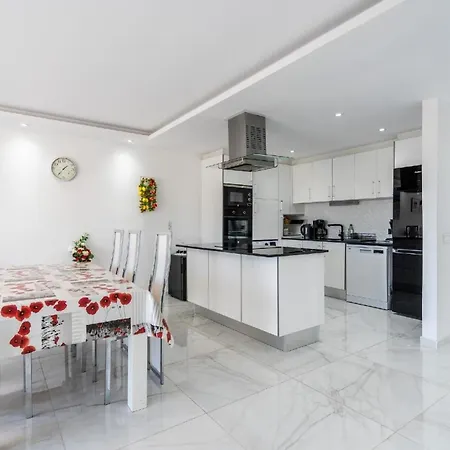 Apartment Fuer 5 Personen Ca 78 Qm In Empuriabrava, Costa Brava Golf De Roses Empuriabrava
