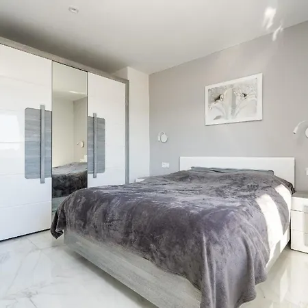 Fuer 5 Personen Ca 78 Qm In Empuriabrava, Costa Brava Golf De Roses Empuriabrava