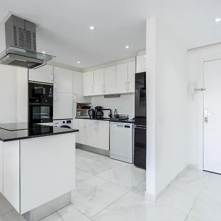 Apartment Fuer 5 Personen Ca 78 Qm In Empuriabrava, Costa Brava Golf De Roses
